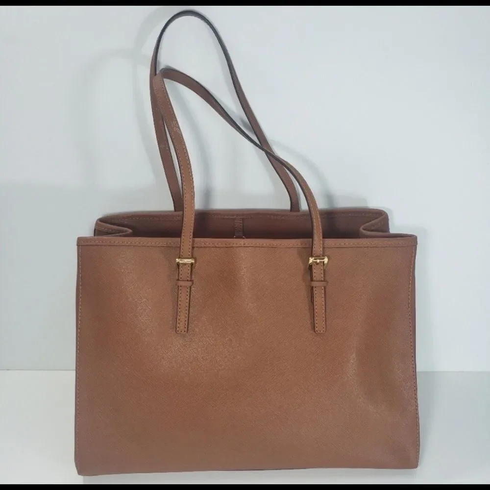 Michael Kors Jet Set travel tote bag - Picture 5 of 15